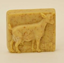 Standing Goat - Scent & Fragrance Free with Oat Bran