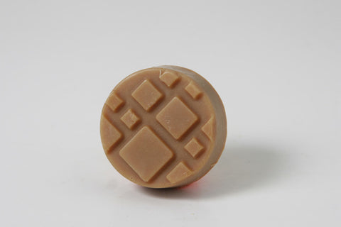 Retro Squares in Round - Pomegranate