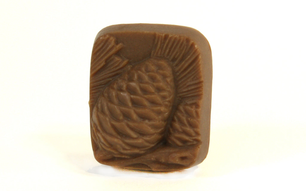 Guest Pine Cone - Country Christmas