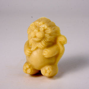 Lil Scrubber Standing Lion - Really Raspberry