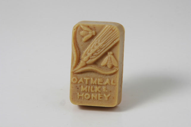 Wheat Rectangle - Honey Almond with Oat Bran